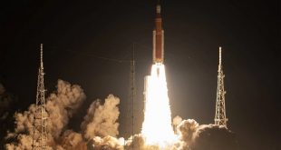 Nasa’s Artemis 1 rocket blasts off to the moon